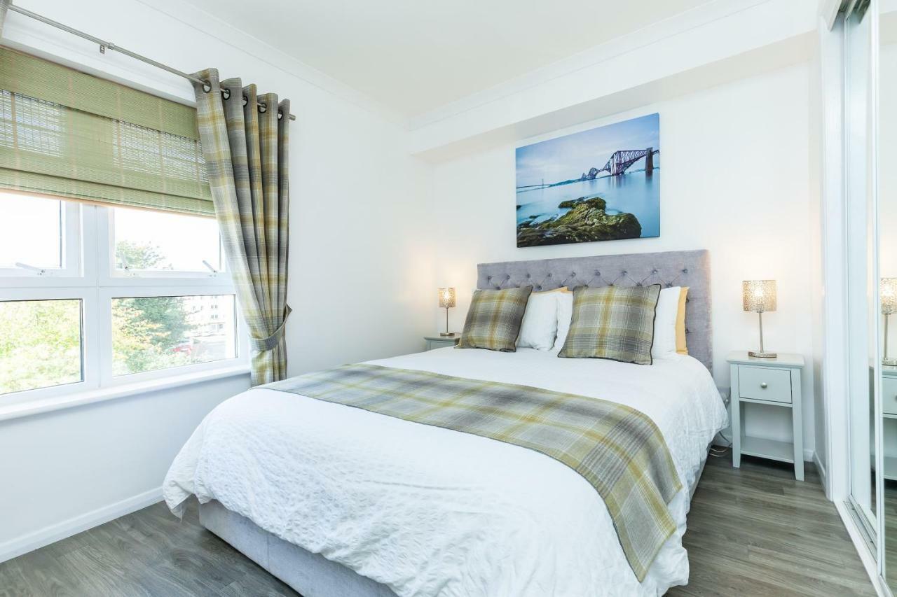 Luxury City Centre Apartment Edinburg Exteriör bild
