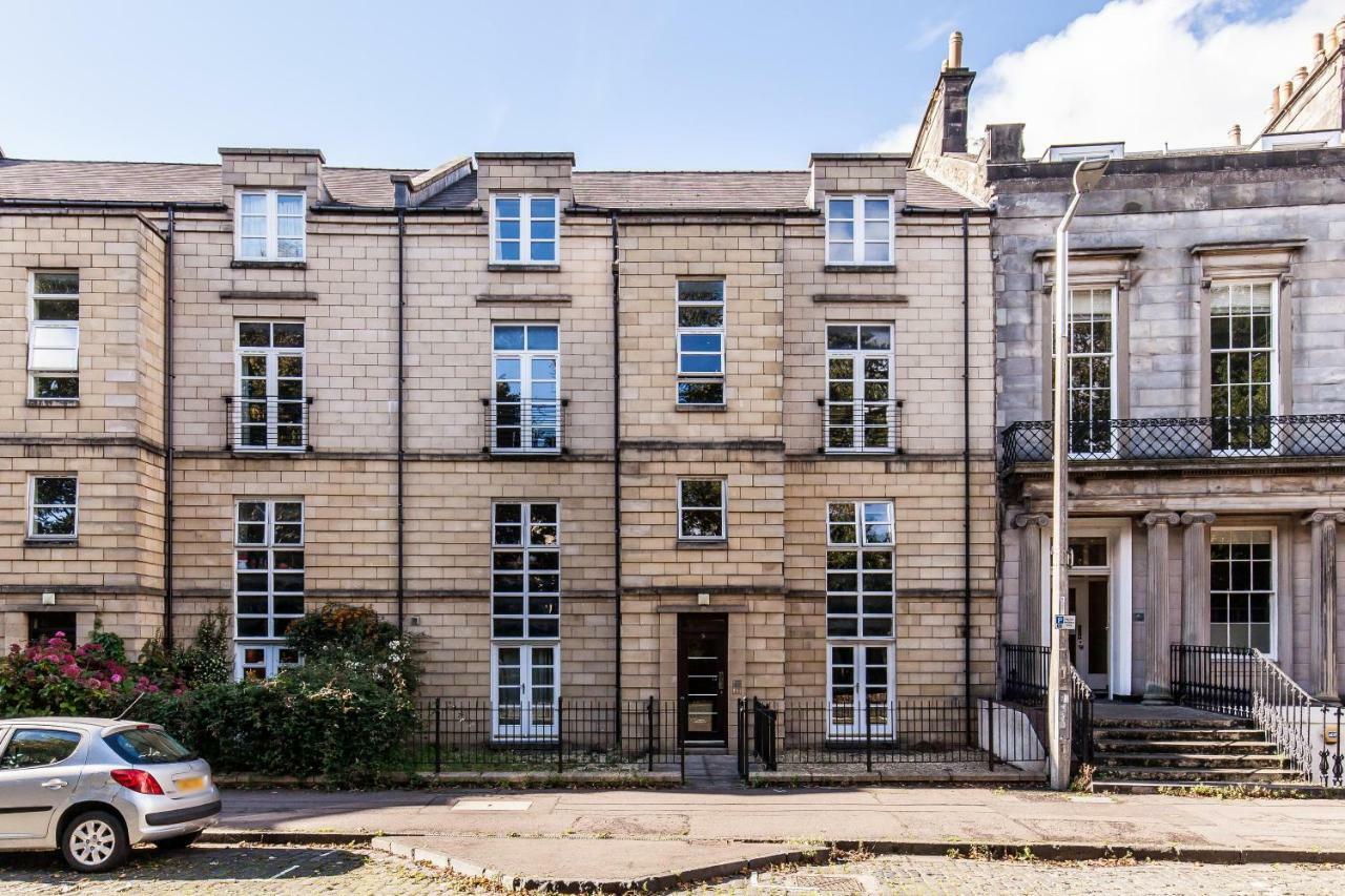 Luxury City Centre Apartment Edinburg Exteriör bild