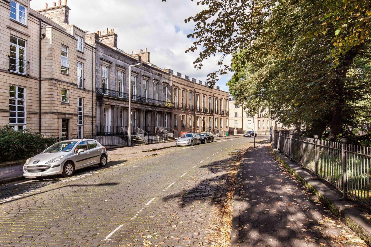 Luxury City Centre Apartment Edinburg Exteriör bild